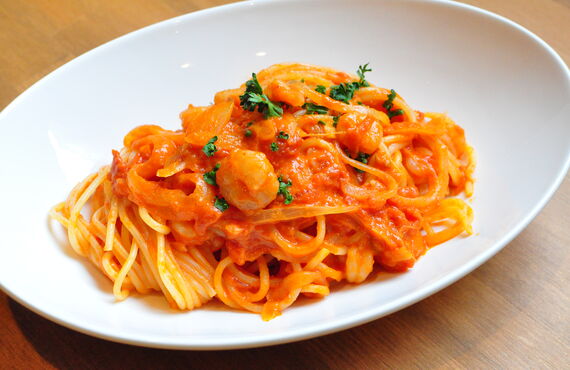 本格手打ちパスタをどうぞ　　トラットリア　メルカート
